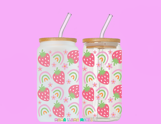 Strawberry and rainbows can glass